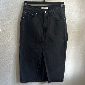 Abercrombie & Fitch Charcoal High-Rise Denim